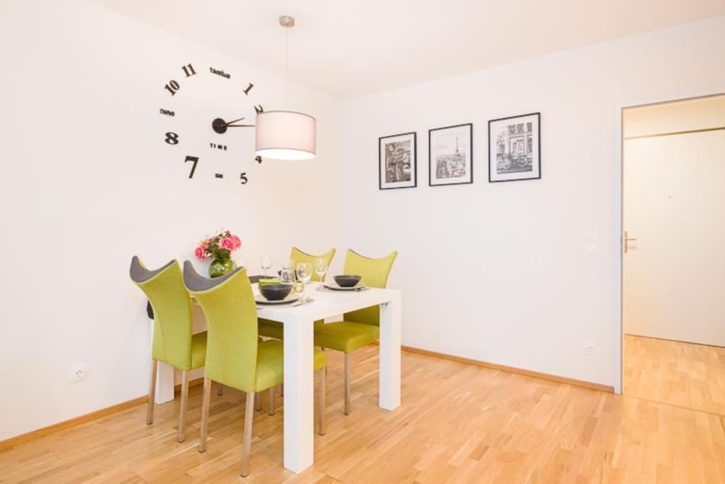 Premium City Apartment With Balcony! Free Garage Parking Included! Wiedeń Zewnętrze zdjęcie