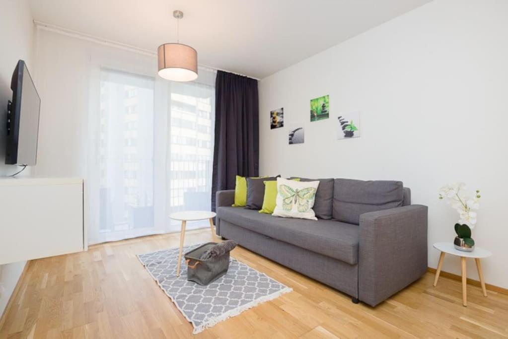 Premium City Apartment With Balcony! Free Garage Parking Included! Wiedeń Zewnętrze zdjęcie